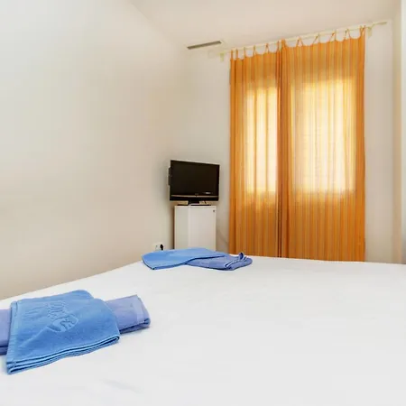 Apartman Mondrian By Interhome *